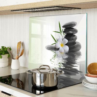 Tagliere in vetro Fiori e pietre sull'acqua