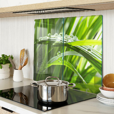Tagliere in vetro temperato Gocce d'acqua sull'erba