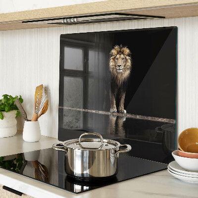 Tagliere in vetro temperato Leone su sfondo scuro
