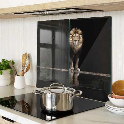 Tagliere in vetro temperato Leone su sfondo scuro