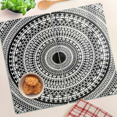 Tagliere in vetro Mandala nei toni del bianco e del nero