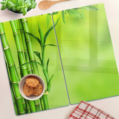 Tagliere in vetro Bambù su sfondo verde