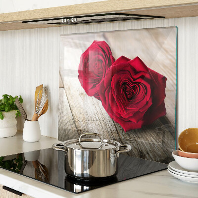 Tagliere in vetro temperato Rose rosse su uno sfondo di legno