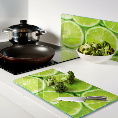Tagliere in vetro fette di lime