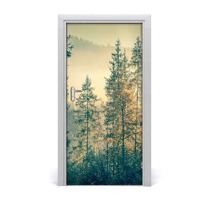 Poster adesivo per porta Nebbia sulla foresta