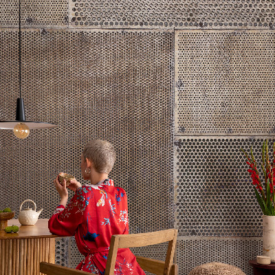 Carta da parati cameretta motivi metallici