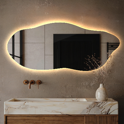Specchio asimmetrico led innovativo