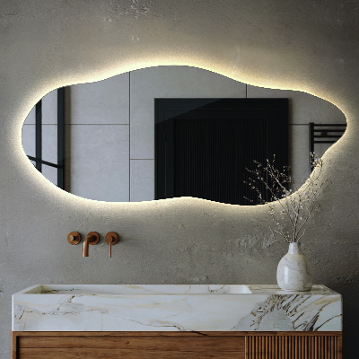 Specchio asimmetrico led innovativo
