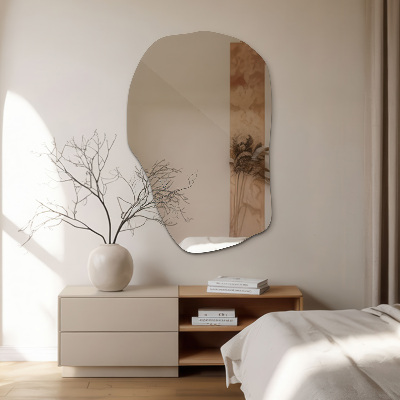 Specchio irregolare accessorio elegante