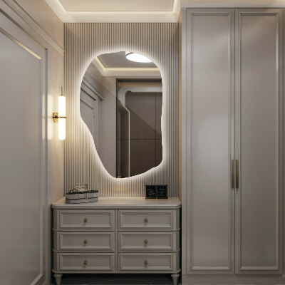 Specchio forma irregolare con led unico