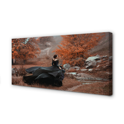 Stampa quadro su tela Una donna autunno montagne