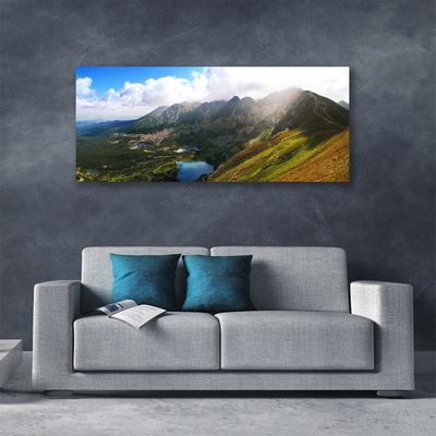 Foto quadro su tela Paesaggio delle montagne del prato