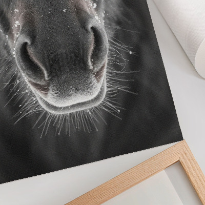 Stampa su tela Primo piano fotorealistico del muso di un cavallo nella neve