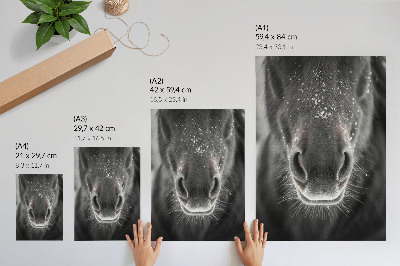 Stampa su tela Primo piano fotorealistico del muso di un cavallo nella neve