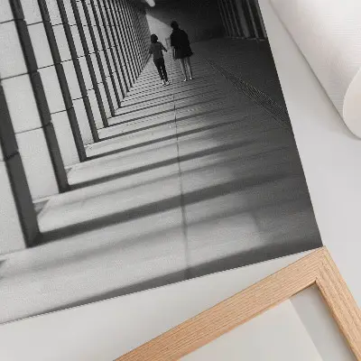 Poster architettura moderna con lunghe ombre e simmetria