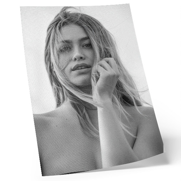 Poster Il ritratto di una donna piena di emozioni