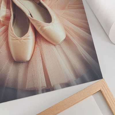 Foto su tela Ballerine su una gonna di tulle rosa, armonia ed eleganza
