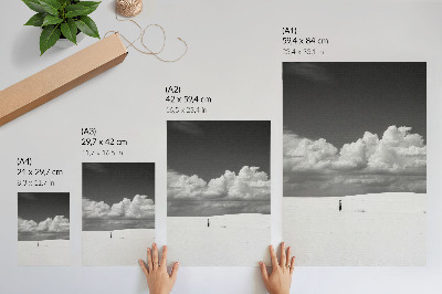 Foto su tela Composizione in bianco e nero con nuvole e deserto