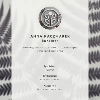 Poster palme su sfondo blu a tema pace e natura per vacanze