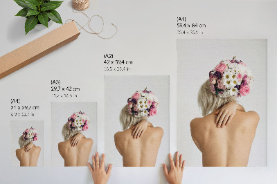 Foto su tela Composizione floreale tra i capelli di una donna