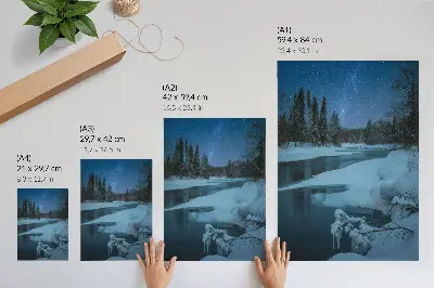 Poster paesaggio invernale con fiume, alberi e stelle