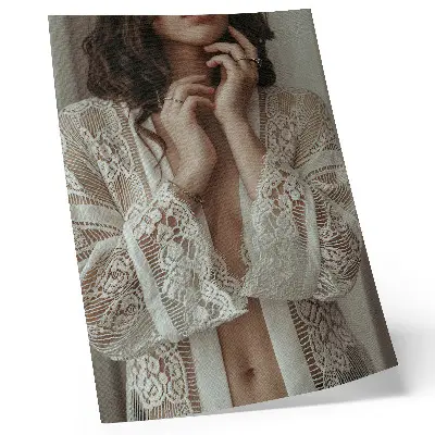 Poster con motivi di pizzo per un tocco di delicatezza, eleganza, classicità e femminilità