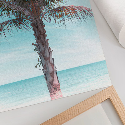 Foto su tela Palma sul mare azzurro, cielo vellutato, tropicale