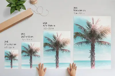 Foto su tela palma su mare azzurro con cielo vellutato tropicale