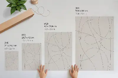 Foto su tela con linee creative su sfondo neutro senza caos