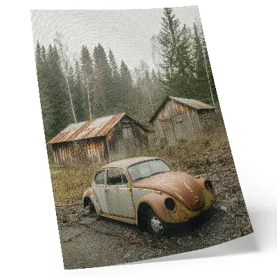 Foto su tela auto arrugginita in un capannone di legno nel bosco