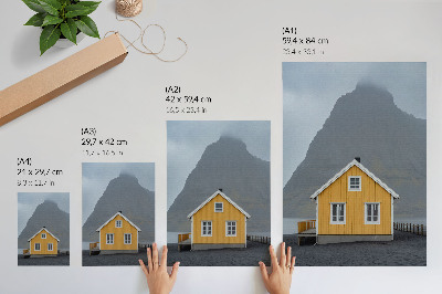 Stampa su tela Casa gialla montagna minimalismo semplicità pace