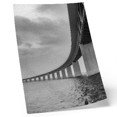 Poster Un ponte monumentale nelle tonalità del grigio