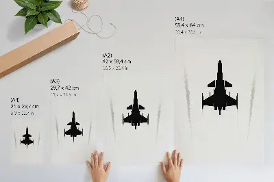 Poster piano nero su sfondo bianco con contrasto minimalista
