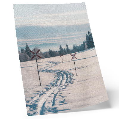 Poster Paesaggio invernale, piste da sci, montagne, alberi, cielo
