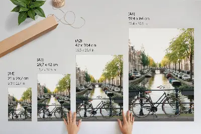 Foto su tela canale con bicicletta, architettura e storia