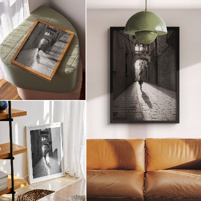 Foto su tela Fotografia in bianco e nero di una strada con architettura