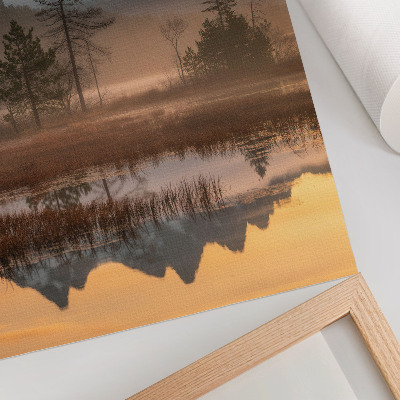 Foto su tela Montagne, alberi, nebbia, acqua calma, riflesso