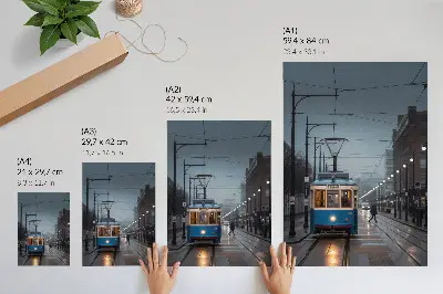 Stampa su tela tram blu in una giornata di pioggia in città