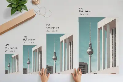 Poster torre minimalista con edifici moderni su cielo blu