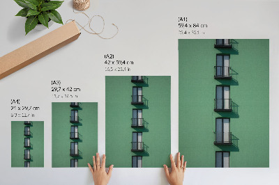 Foto su tela Finestre della facciata verde, balconi, ombre, moderno