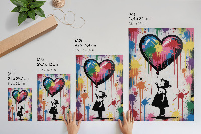 Poster Figura in bianco e nero con un cuore colorato in stile graffiti.