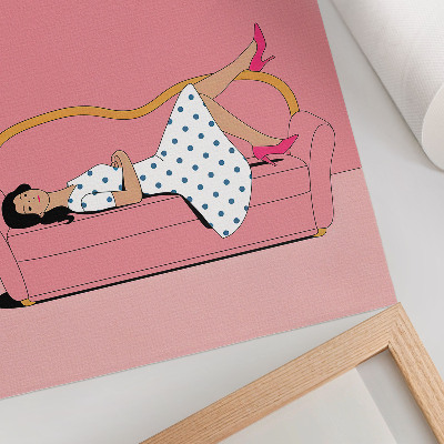 Foto su tela Scena di relax tranquillo con donna su un divano rosa