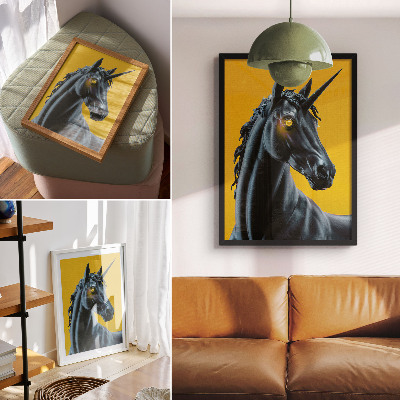 Stampa su tela Un unicorno su sfondo giallo, magico e misterioso