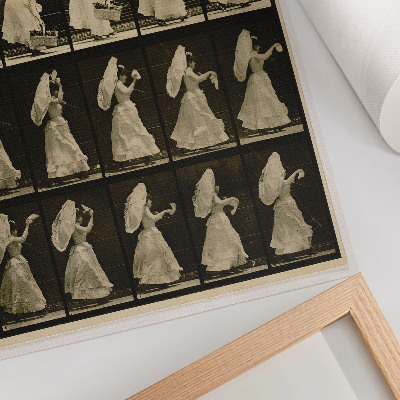 Poster Donna che solleva un cesto e agita un fazzoletto (circa 1887), di Eadweard Muybridge
