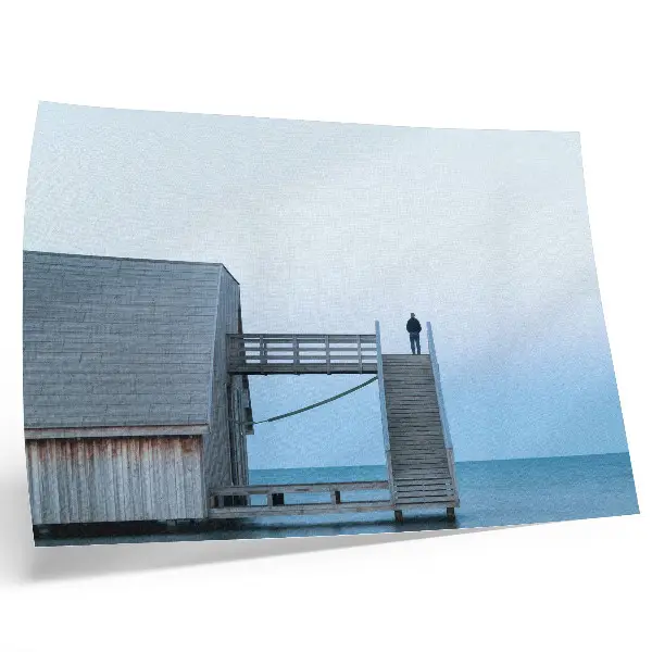 Poster murale di alta qualità con illustrazione minimalista di una persona sulle scale in architettura