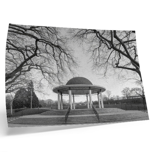 Stampa su tela moderna Elegante gazebo simmetrico con tende in bianco e nero.