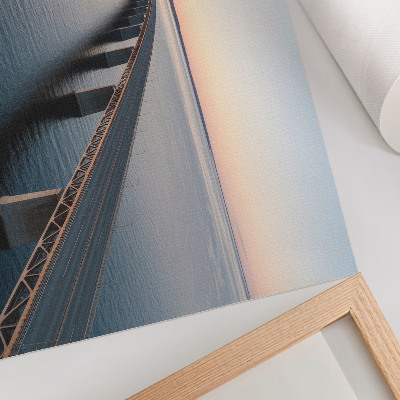 Poster Un ponte su un mare calmo al tramonto