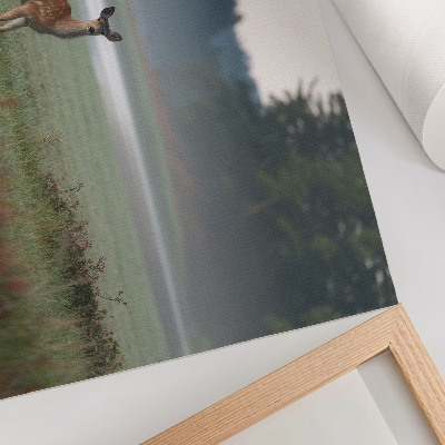 Poster murale di alta qualità Cervi sullo sfondo di prati e foreste avvolti dalla nebbia.