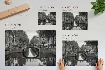 Stampa su tela moderna Ponti in bianco e nero e spazio urbano dei canali