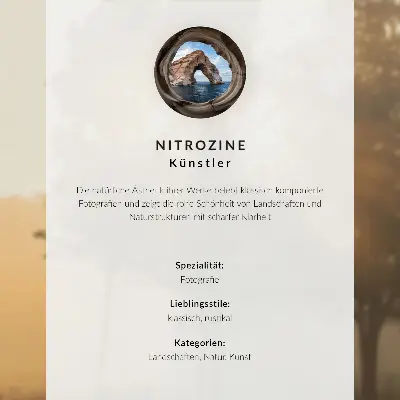 Stampa su tela moderna panorama nebbioso della foresta nei toni del verde e grigio